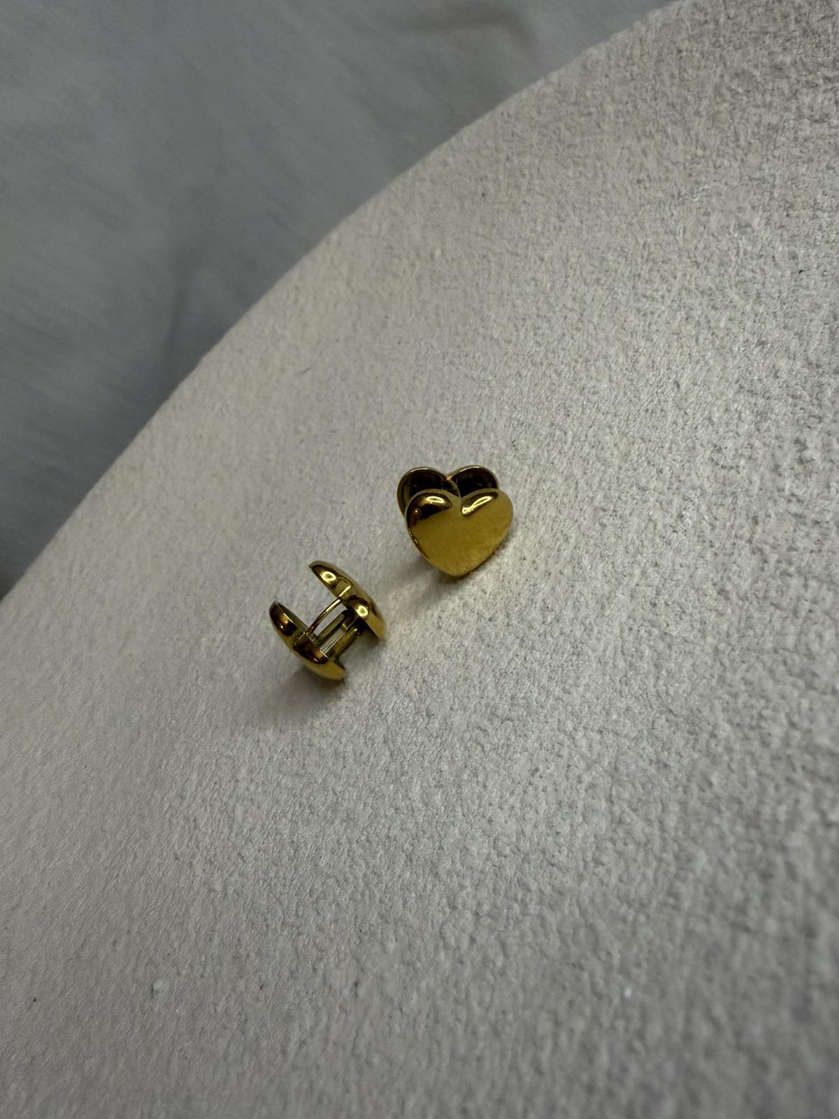 Arabella gold