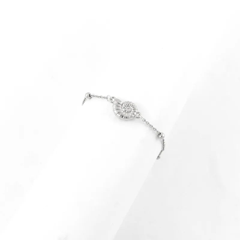 Nautilus silver