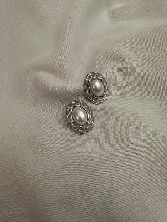 Madame silver