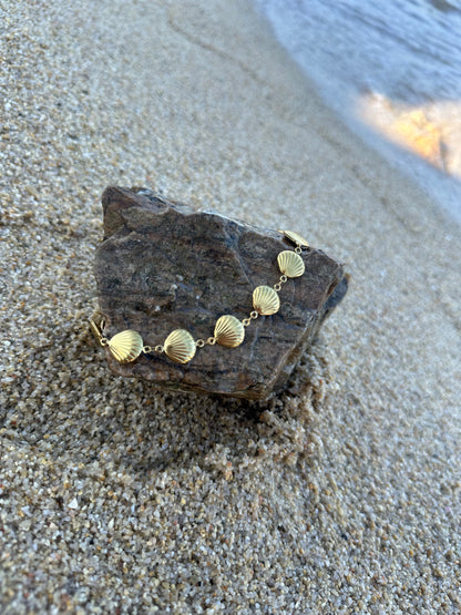 Summer choker