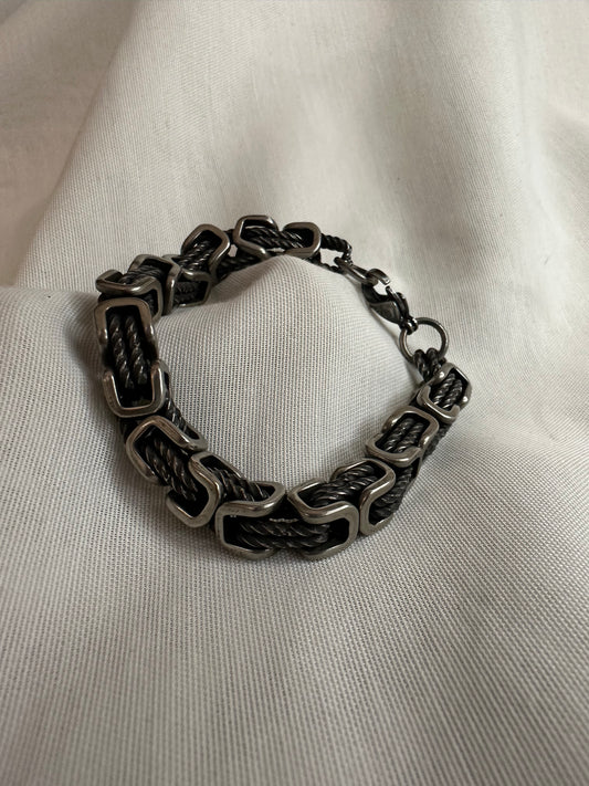 Onyx Gear