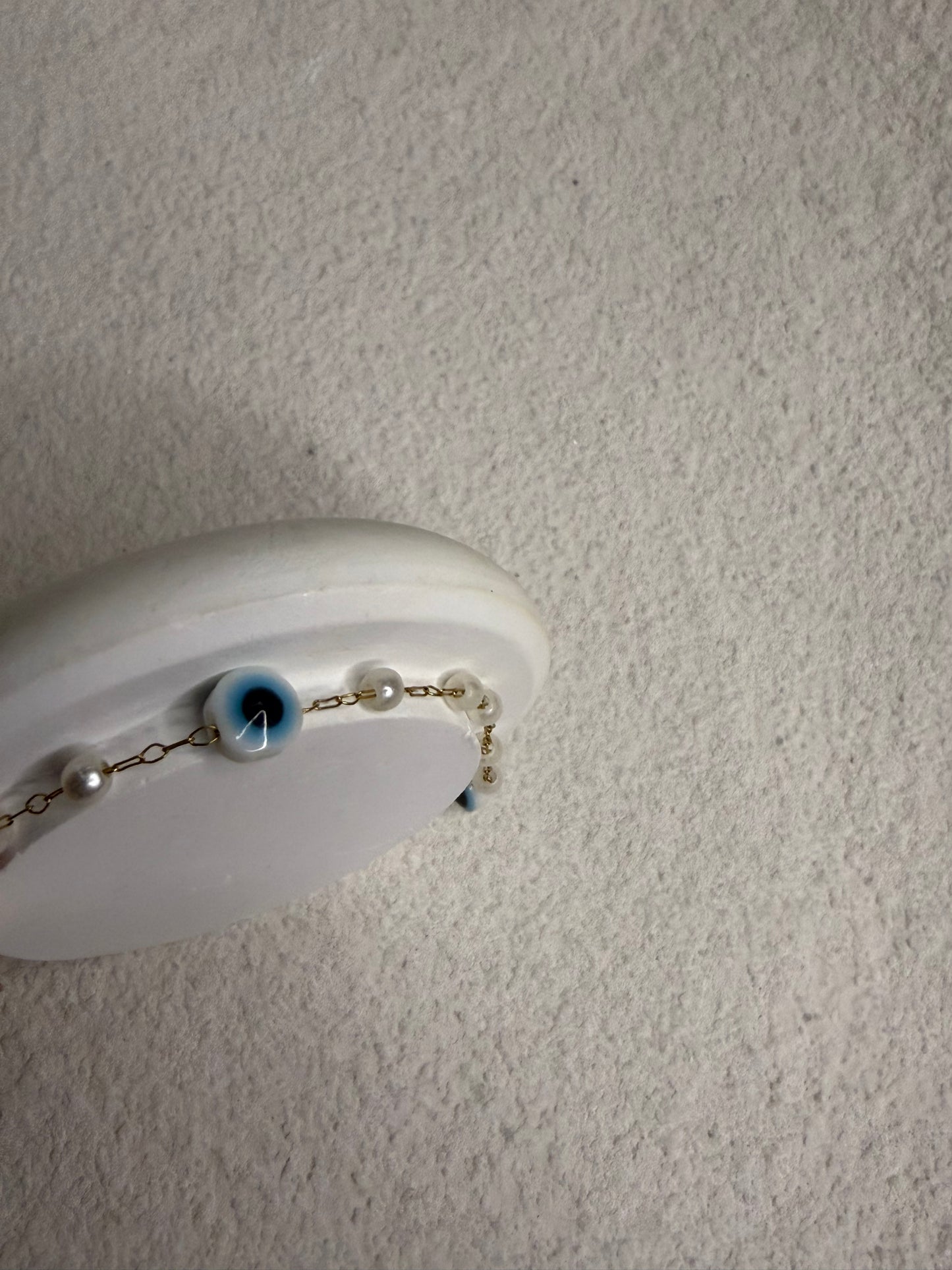 Eye pearl